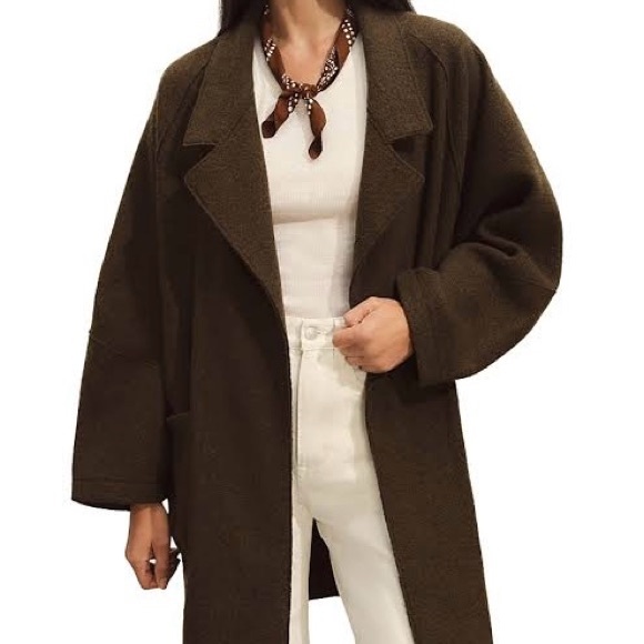 Buck Mason Felted Wool Blanket Coat in Marled River Rock 🤎 - Picture 2 of 8